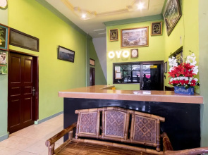 Nia Mandiri by Oyo Rooms