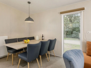 Kijkduin Chalet Near Beach