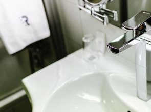 Royal Park Boutique Hotel