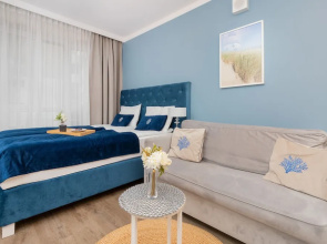 Blue Studio for 4 in Gdansk by Renters