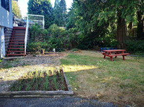 1 bedroom guest suite near nature and city