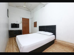 SPOT ON 89755 D&d Budget Inn