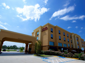 Hampton Inn & Suites by Hilton Tomball Houston NW