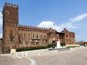 Castello Di Carimate