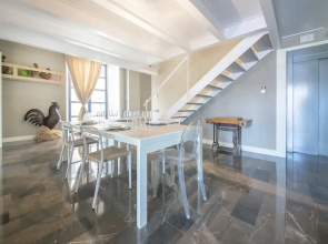 Duplex La Nau
