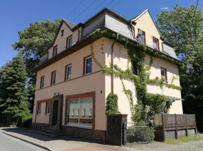 Attic Oelsnitz am Hegebach mit Netflix und Parkplatz Self Check-in
