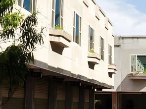 Beveriy Garden Motel