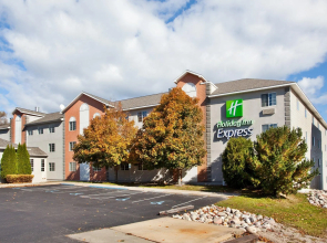 Holiday Inn Express St. Ignace-Lake Front by IHG