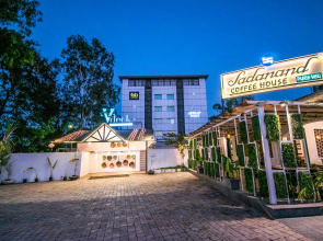 Hotel Sadanand Regency
