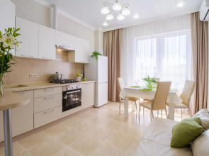 Южный берег на набережной Адмирала Серебрякова