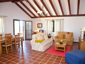 Very Centrally Located, Detached Villa With Private Swimming Pool in Lanzarote
