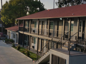 Jewel City Inn