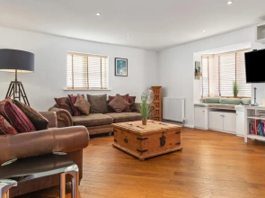 Soldeu - Lovely Cottage With Hot Tub