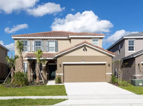 7660oml-solterra Resort 5 Bedroom Home by RedAwning