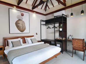 KeRensia Private Pool Villas