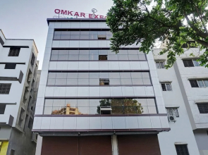 Capital O 38128 Omkar Executive