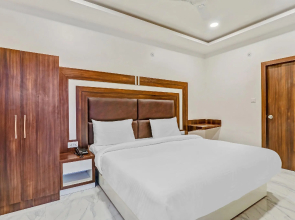 Collection O 83627 Yamuna Palace