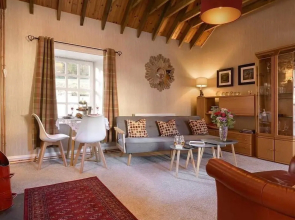 Sweetheart Cottage