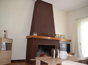 Fully Renovated Apartment in Kastella Piraeus