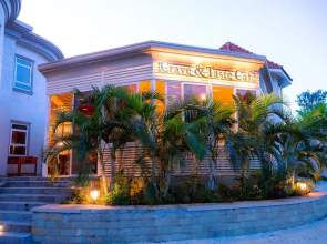 Grik Hotel - Entebbe