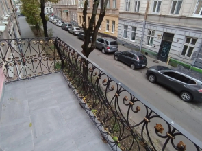 Lviv Meretyna Apartment (між центром і вокзалом)