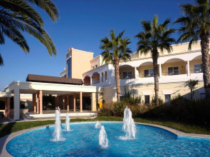 Neptune Luxury Resort