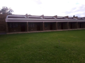 Little Rose Leaf Lodge