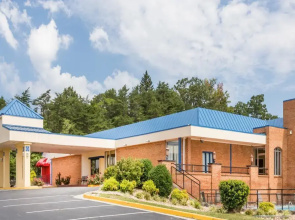Days Inn by Wyndham Blacksburg Conference Center