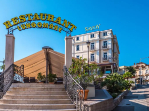 Hotel Savoy