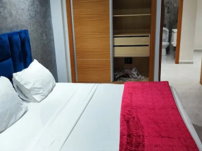 Les Belles Residences F