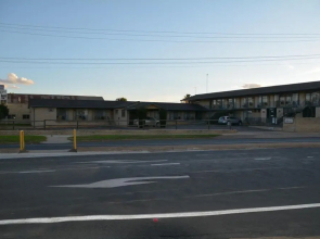 Adrian Motel