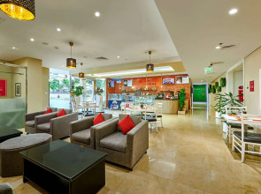 Ramada Hotel & Suites by Wyndham JBR