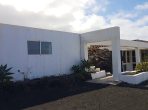 Apartment With 2 Bedrooms in Frontera - Valle del Golfo, With Wonderful sea View, Enclosed Garden and Wifi
