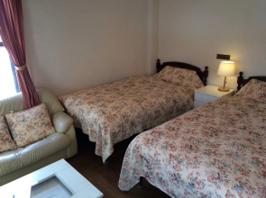 Otaru Guest House