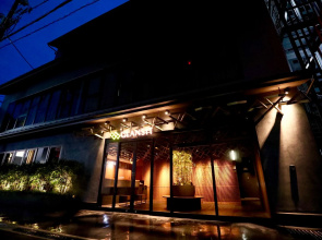 Glansit Kyoto Kawaramachi