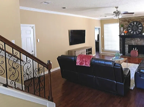 6Bdrm 3.5Bath 14Beds - 2 Story Houston