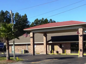 Best Western Baldwin Inn