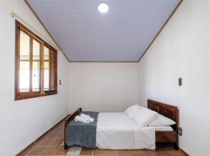 Large 3-bedroom House in Penha Sel0068