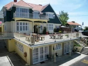 Colonial City Motel and Conference Centre