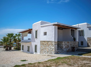 Holiday Sunset Villa Above the Beach