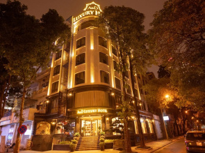 Hồng Vận Hotel