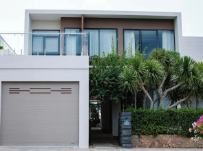 The Palm Nest Cam Ranh Pool Villa