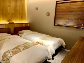 Asakusa Kaminarimon TAKENOYADO