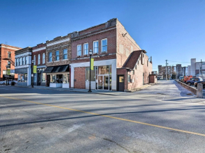 Sleek, Modern Loft in Downtown Springfield!