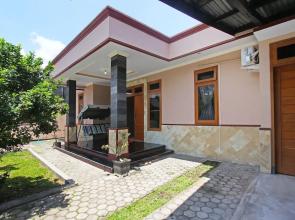 OYO 91777 Kemuning Guesthouse