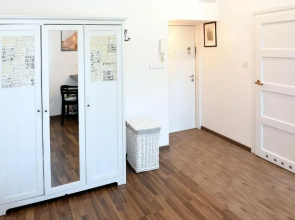 Old Town Studio Apartment