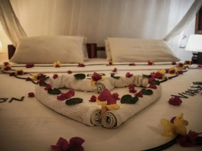 Room in Apartment - Wonderful two Minutes Walk to the White Sand Beach Property