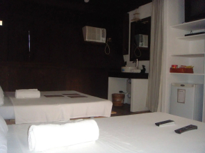 Boracay Pito Huts Resort