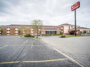 Econo Lodge Marion, IN, 46952