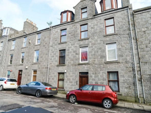 Aberdeen City Modern Apartment